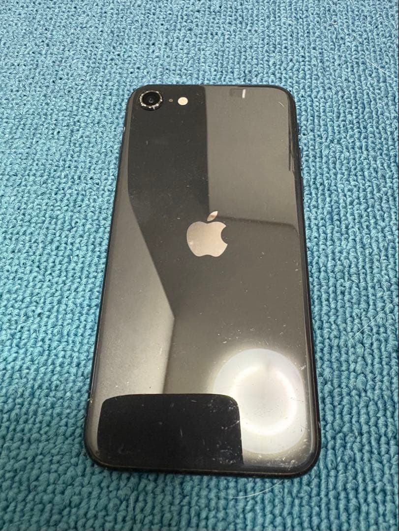 iPhone SE 第2世代128GB 本体