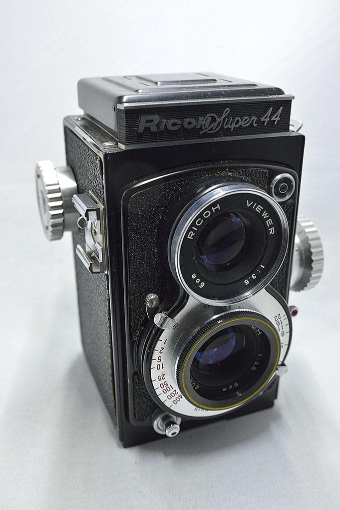 リコー スーパー４４ 二眼レフカメラ