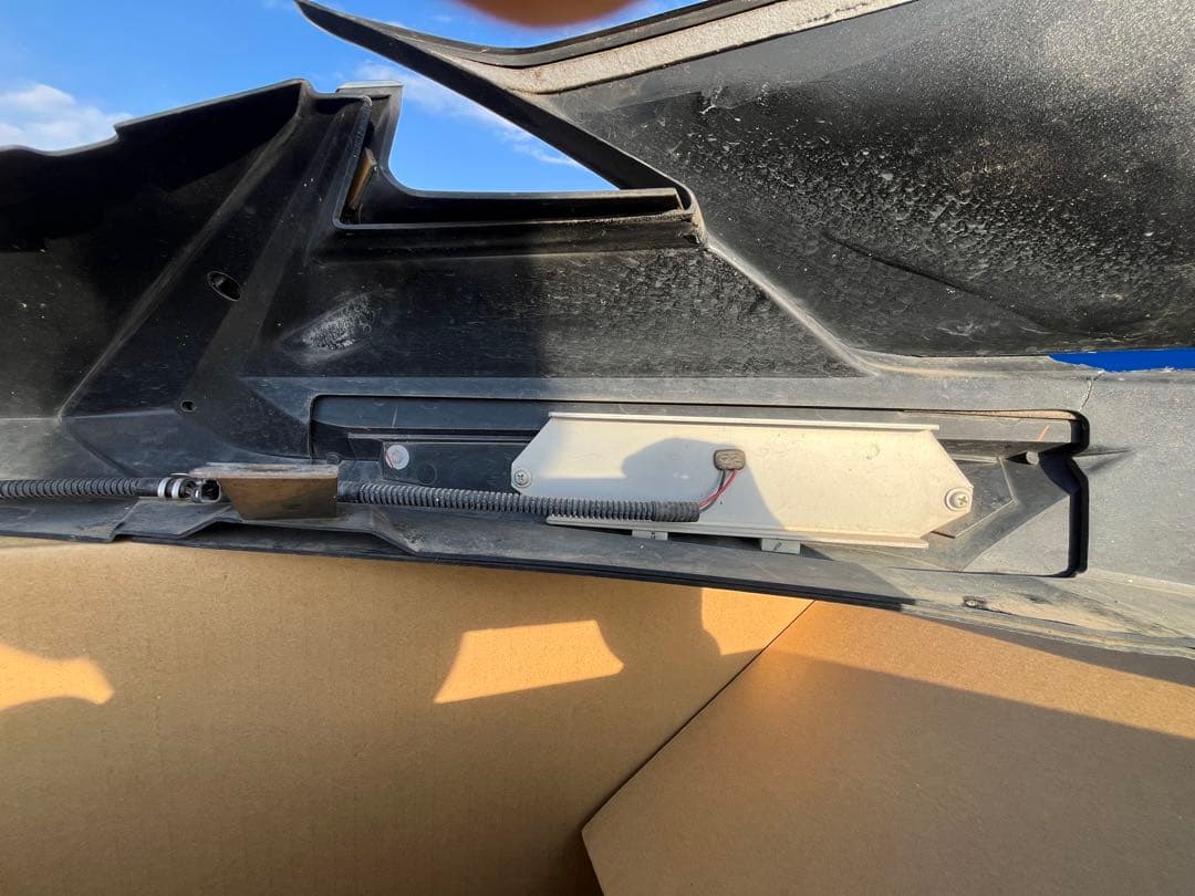 ペ*ん様 50プリウス　モデリスタエアロ