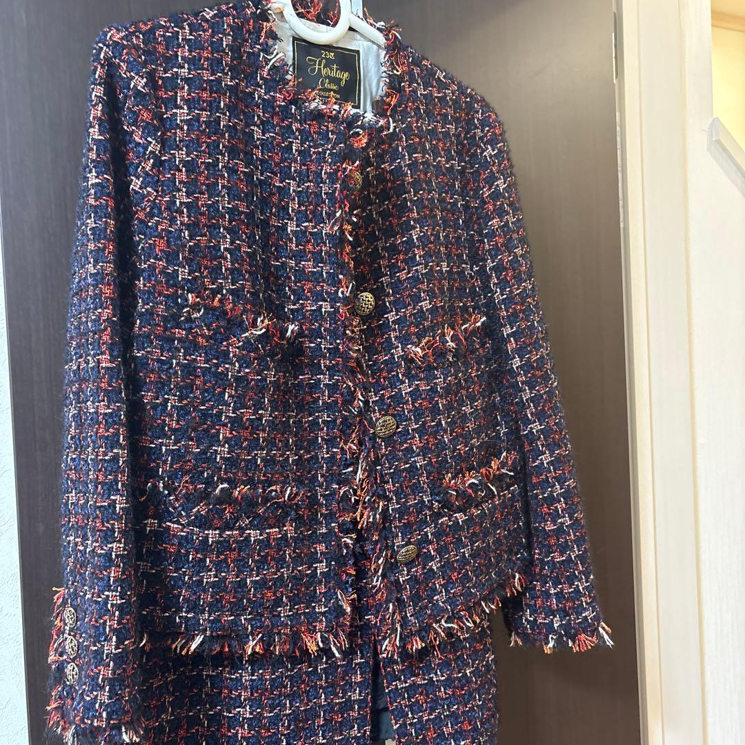 美品ツイードスーツ　トゥルニエ社ツイードスーツ