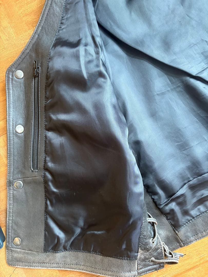 最終値下げしました！！ Harley-Davidson レザー ベスト 黒