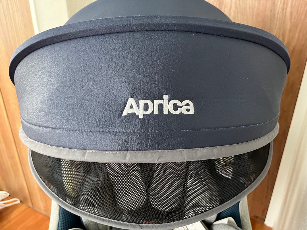Aprica クルリラプラスチャイルドシート グレー/ネイビー