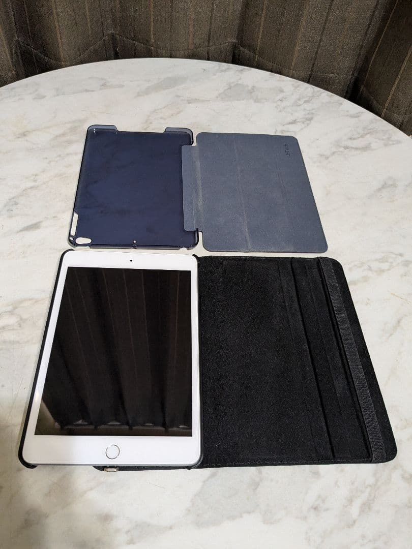 iPad Mini 第5世代 Wi-Fi Cellular 64GB