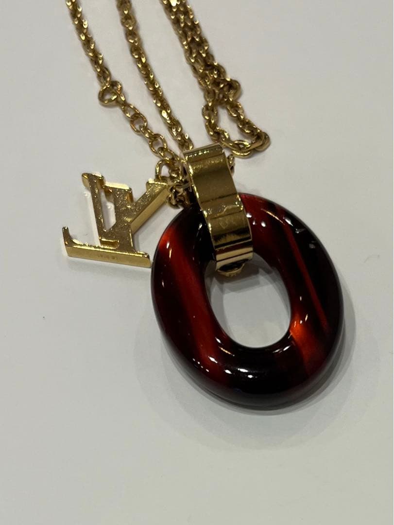 良品☆ヴィトン　ネックレス ロゴ　ＬＶ　パンダンティフ ギミアクルー ガルーシャ