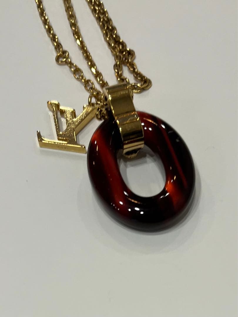 良品☆ヴィトン　ネックレス ロゴ　ＬＶ　パンダンティフ ギミアクルー ガルーシャ