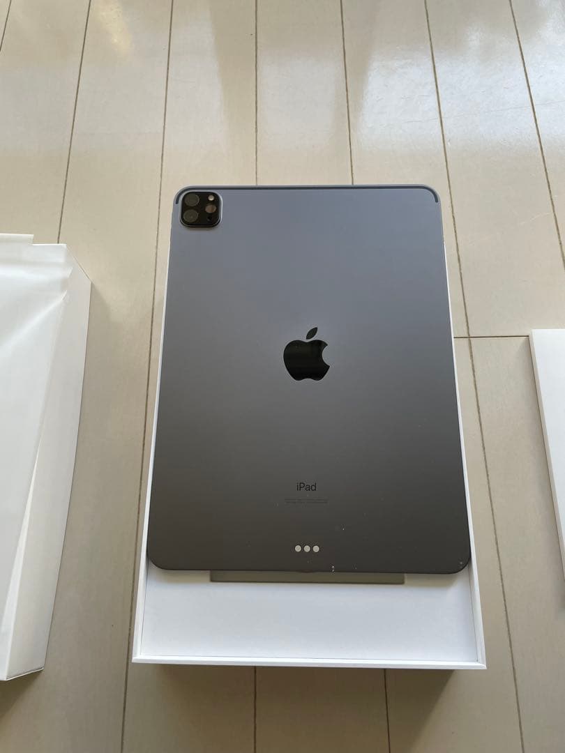 【美品】iPad Pro 11インチ 第2世代 128GB スペースグレイ
