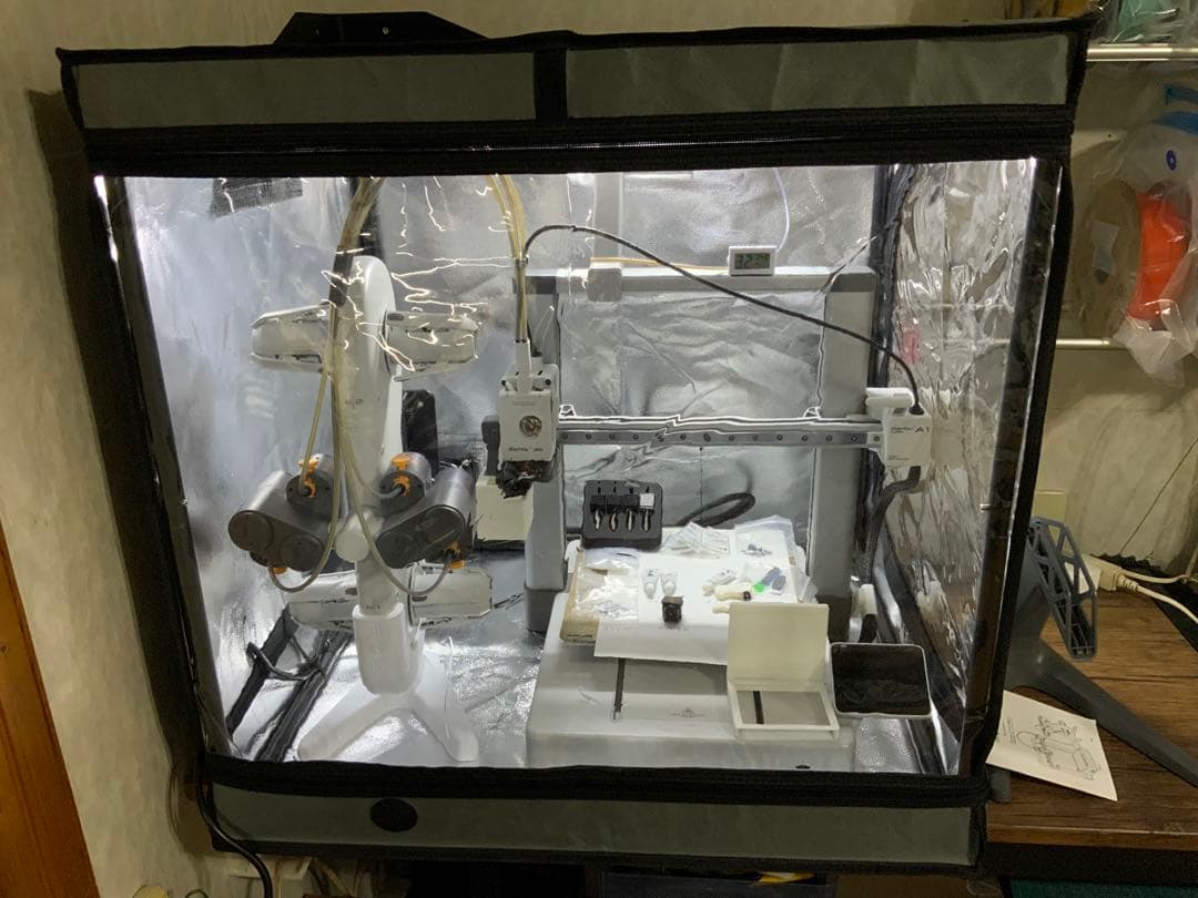 Bambu A1 Combo 3Dプリンター とエンクロージャー 純正ノズル５種