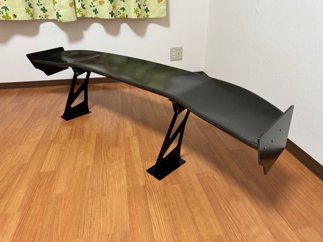 そ*ン様 大型カーボンリアウィング　GTウィング