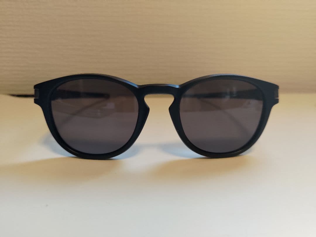 オークリー サングラス ユニセックス Latch 偏光