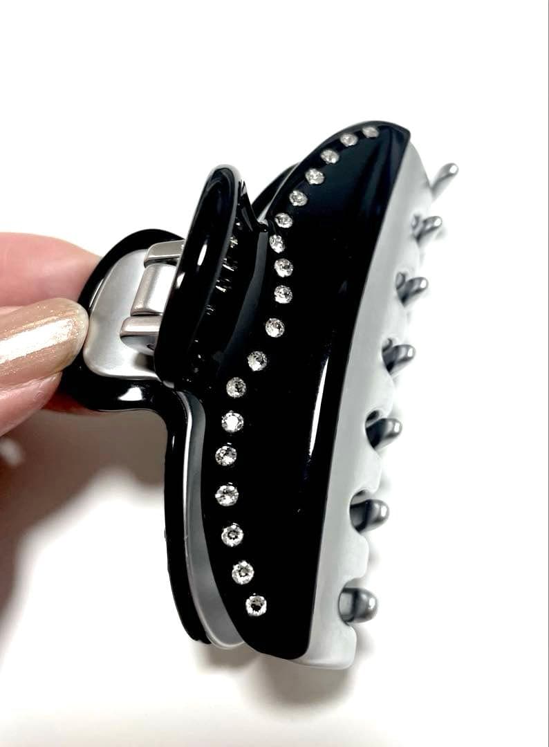 アレクサンドル ドゥ パリ クリップ　ブラック　スワロフスキー