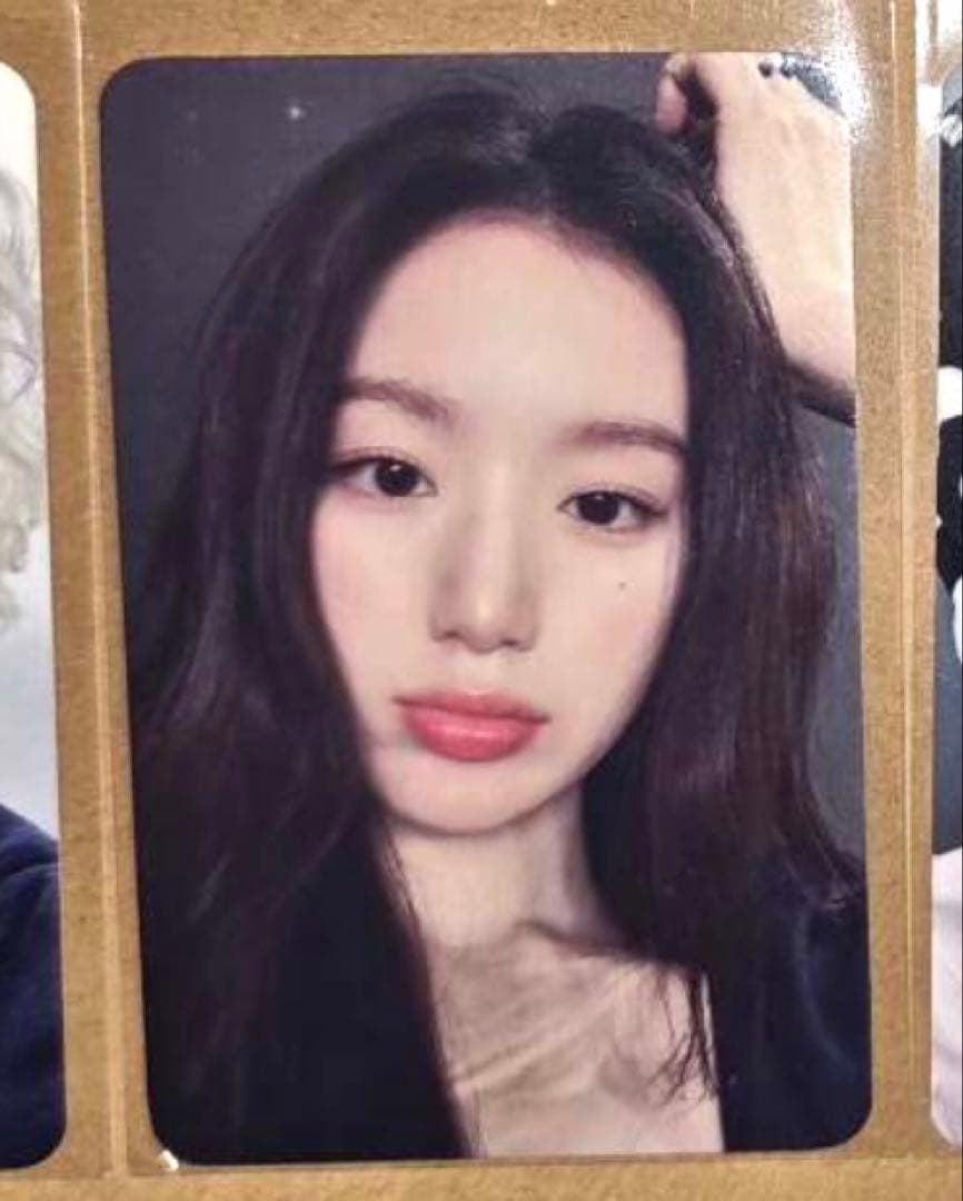 IDLE シュファ CITY of SENSE 展示会ポップアップ購入限定トレカ