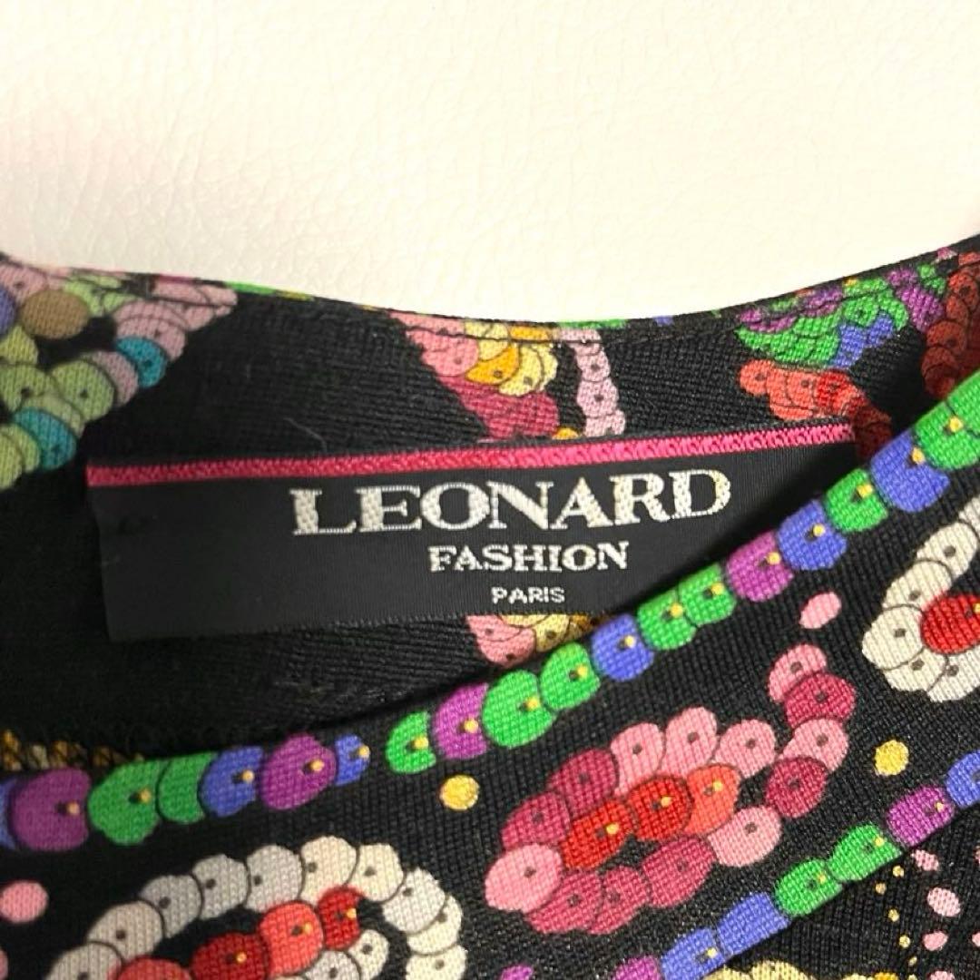 大きいサイズ レオナール シルク混 チュニックカットソー ペイズリー柄 LL