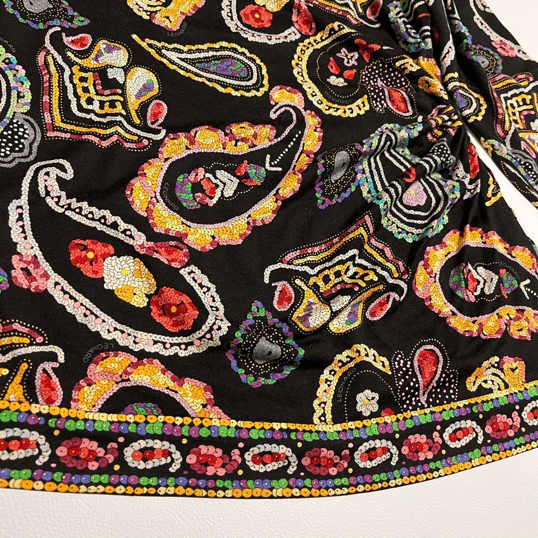 大きいサイズ レオナール シルク混 チュニックカットソー ペイズリー柄 LL