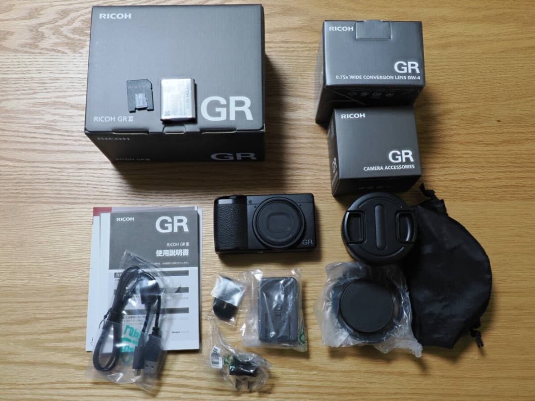 RICOH GR III ワイドコンバージョンレンズ SDカード おまけ付き