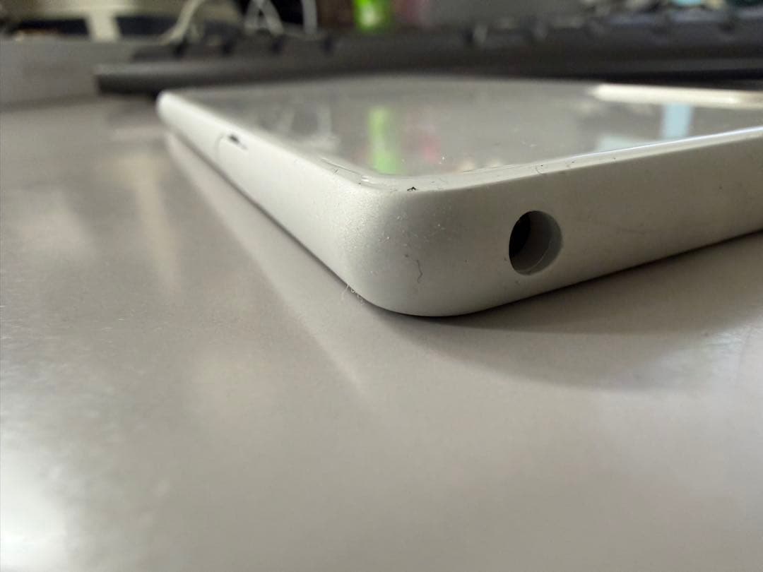 Xperia10 SO-41A SONY SIMフリー　ホワイト本体のみ