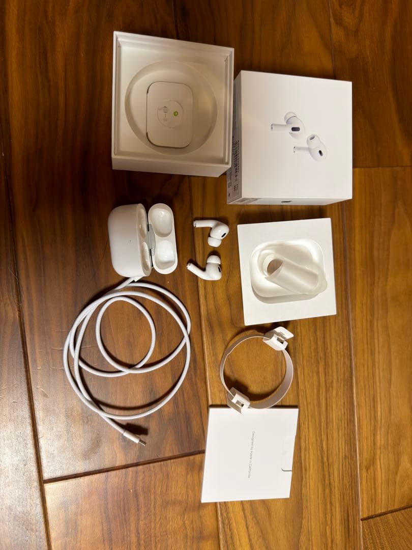 美品/USB-C Apple AirPods Pro 第2世代 MTJV3J/A