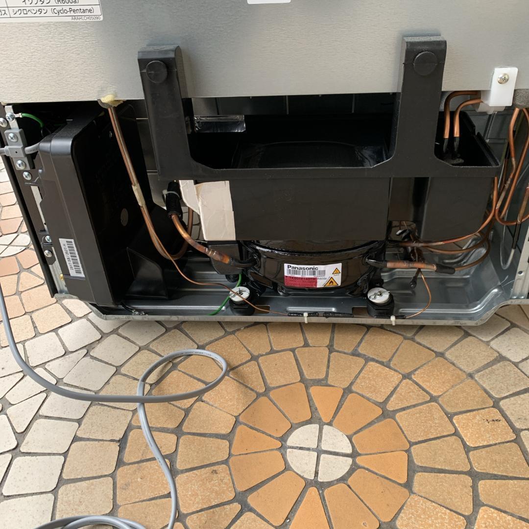 送料無料　24年製　美品　Panasonic　冷蔵庫 トップフリーザータイプ