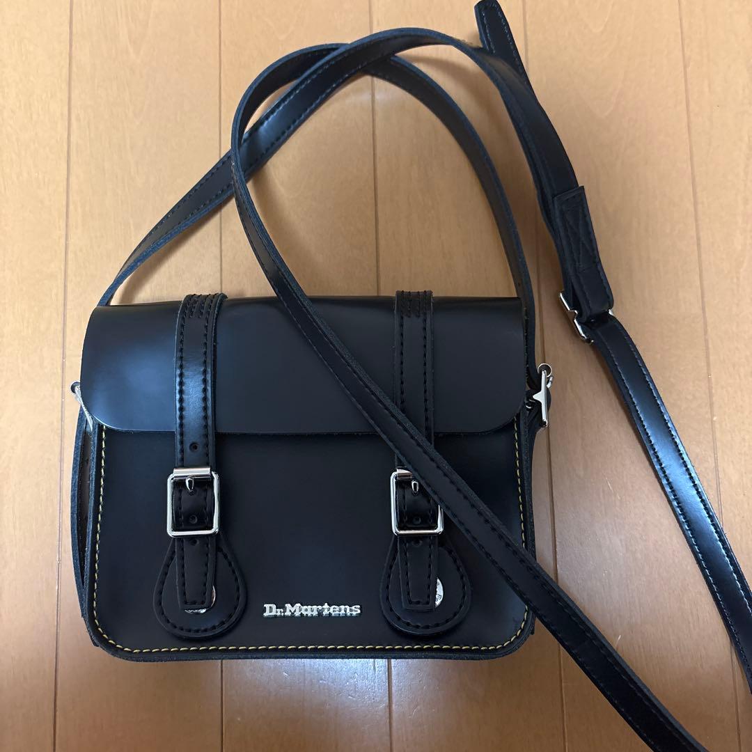 Dr. Martens ショルダーバッグ 黒