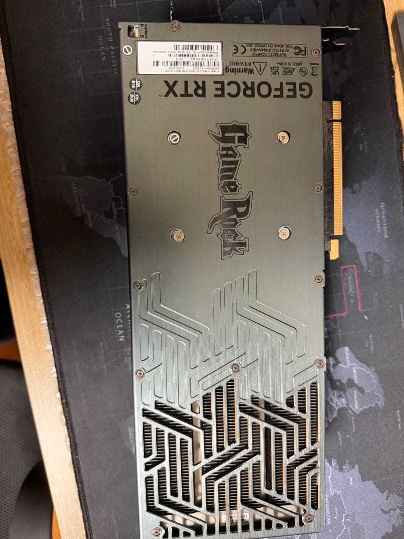 GeForce RTX 4090 Game Rock 本体のみ