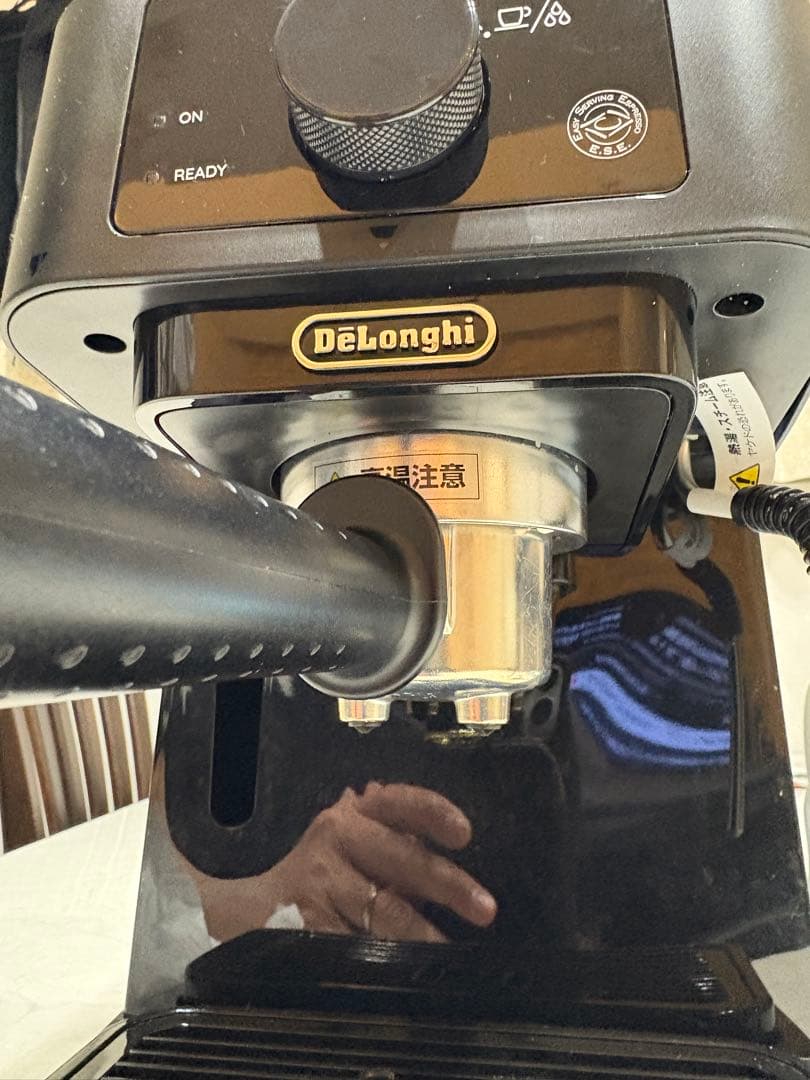 デロンギスティローザ