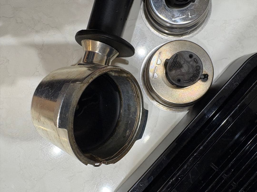 デロンギスティローザ