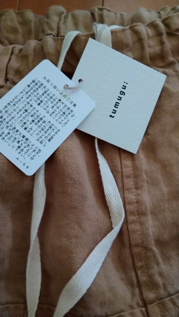 tumugu ソリトリネンイージーパンツ