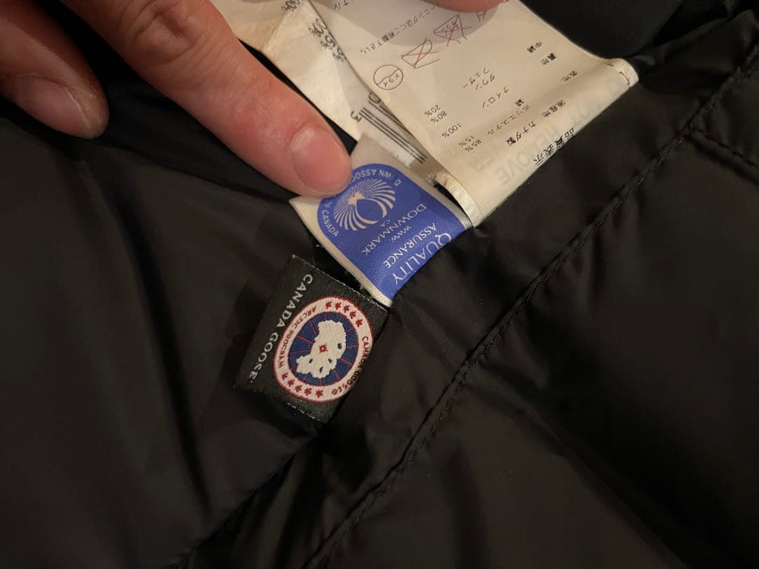 カナダグース ダウンベスト MONTREAL モントリオール