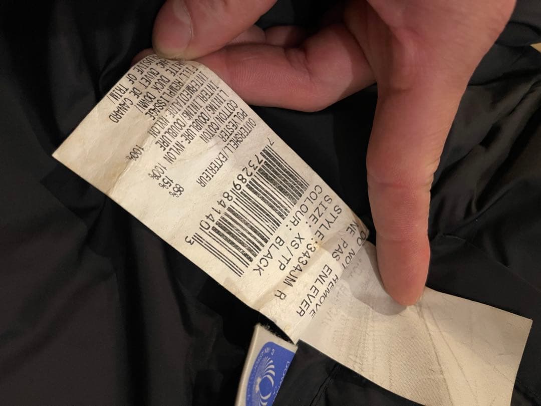 カナダグース ダウンベスト MONTREAL モントリオール