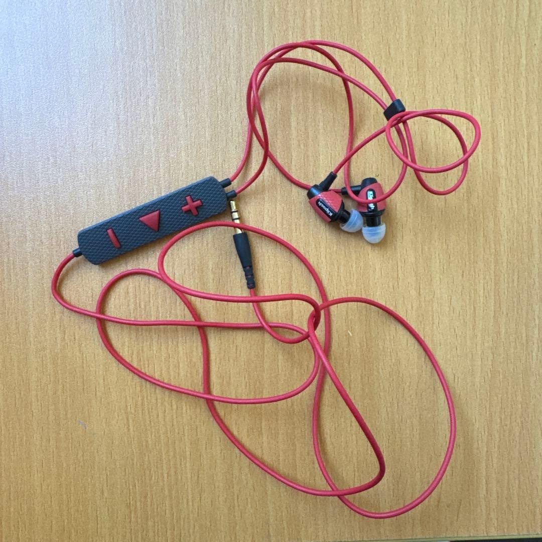 Kiplish インイヤー型有線イヤホン