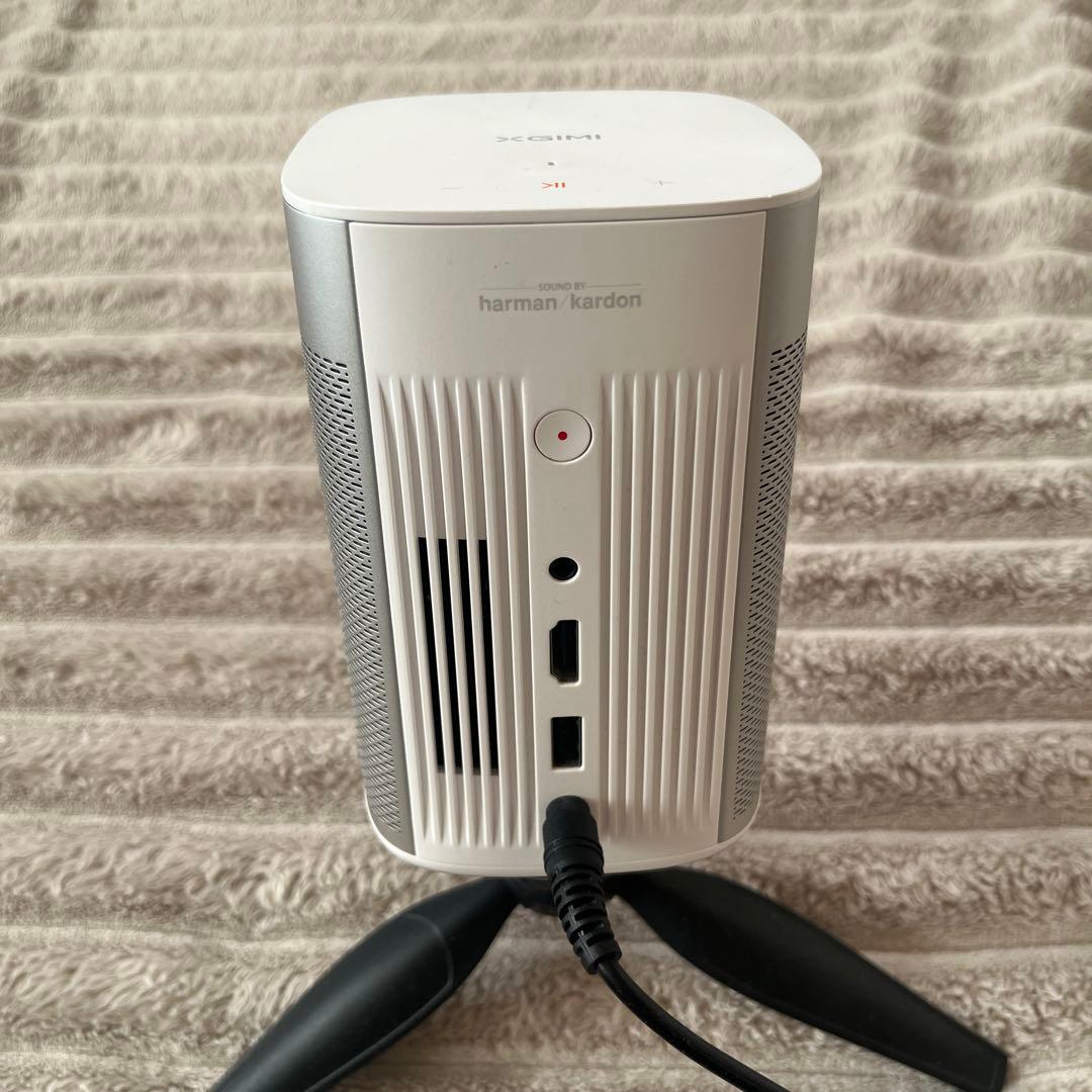 XGIMI MoGo Pro モバイルプロジェクター