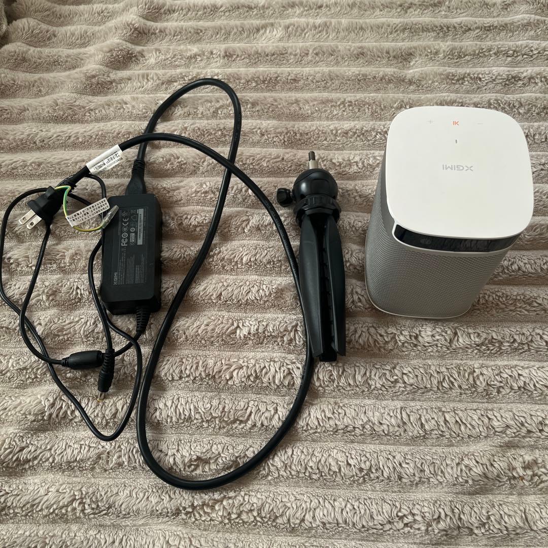 XGIMI MoGo Pro モバイルプロジェクター