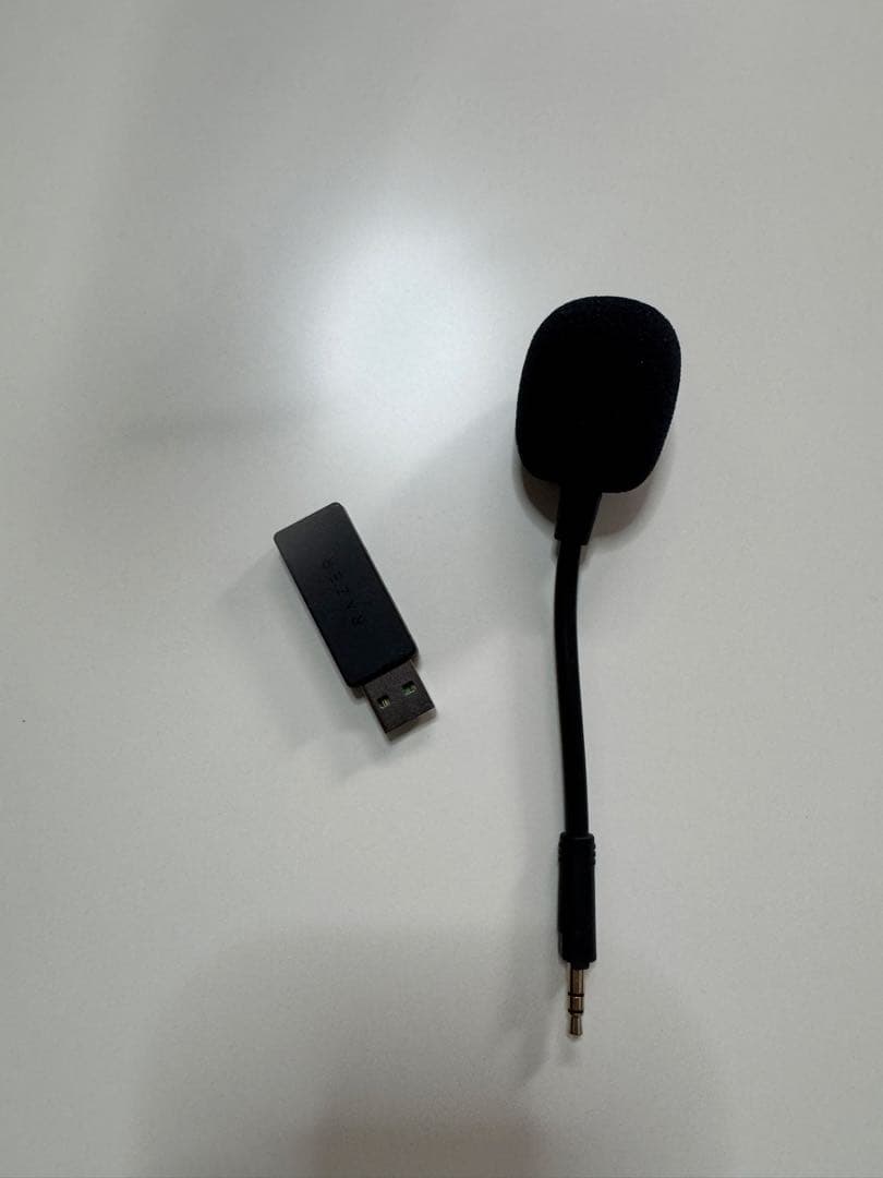 Razer BLACKSHARK V2 PRO ワイヤレスヘッドセット