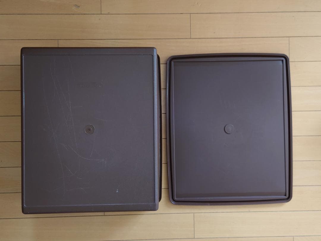 Ouioui　 タッパーウェア スーパーケース ブラウン4個ブラック3個