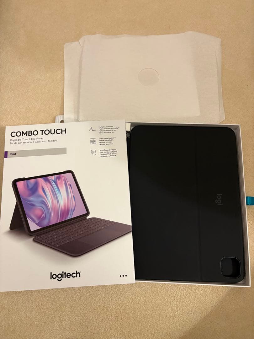 ほぼ未使用 iPad Pro 11インチ (M4 M5) Combo Touch