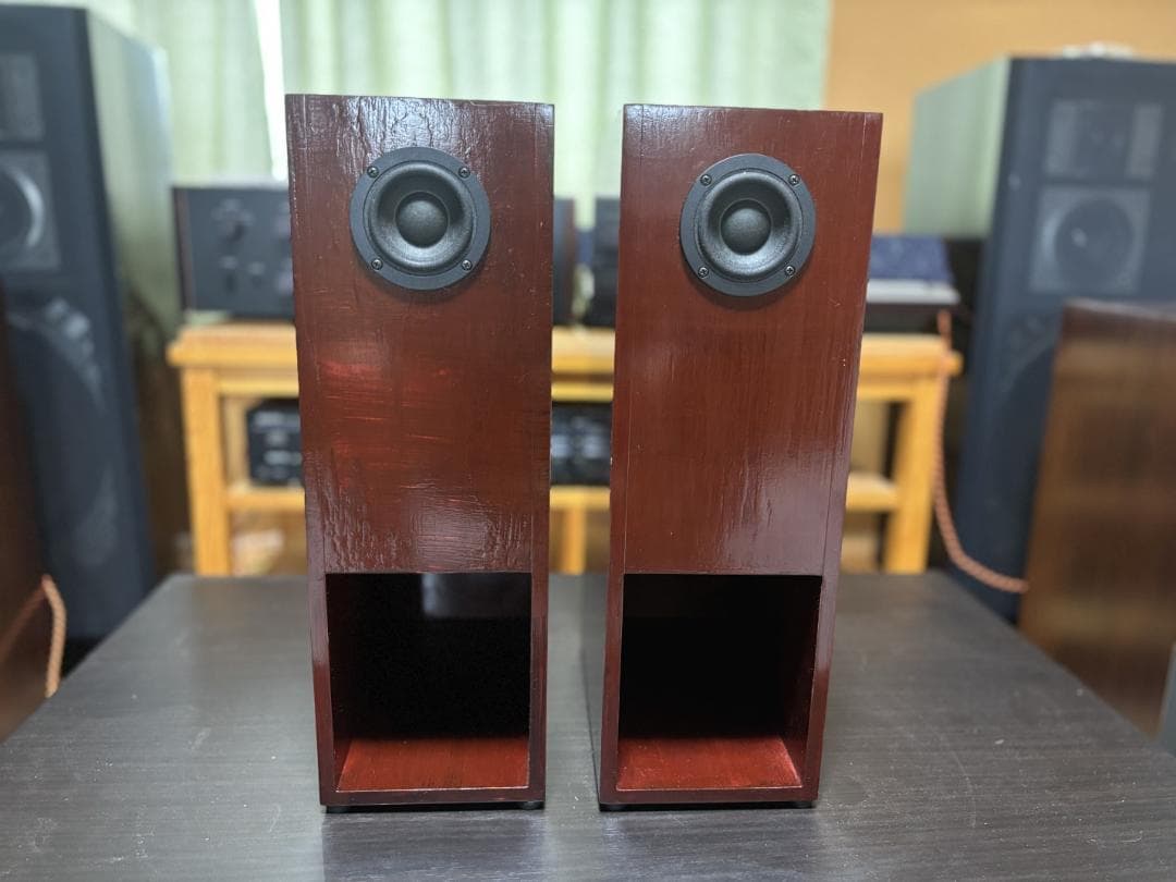 デンマーク製 ScanSpeak 5F8422T03 搭載小型スピーカー