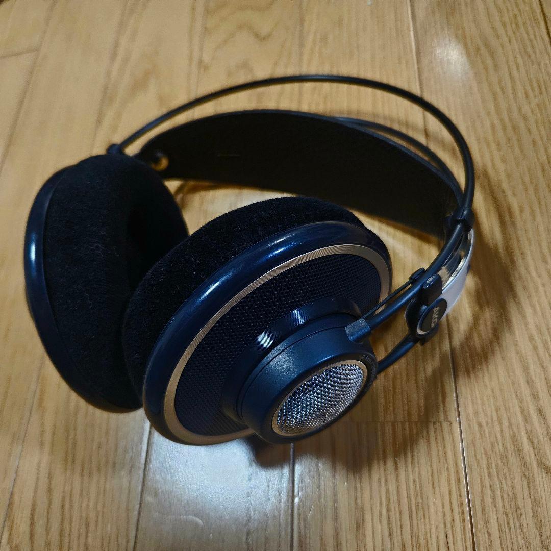 ヘッドホン AKG K702-Y3
