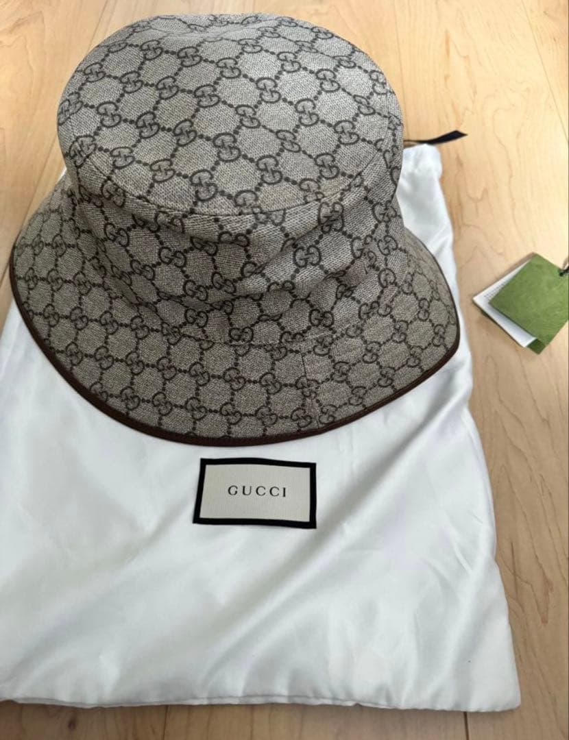 破格 GUCCI バケットハット