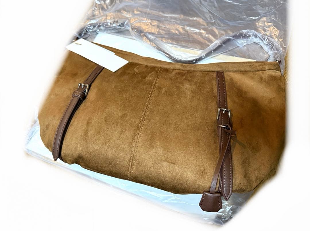 新品　クヌースマーフKnuth Marf suede moon bag