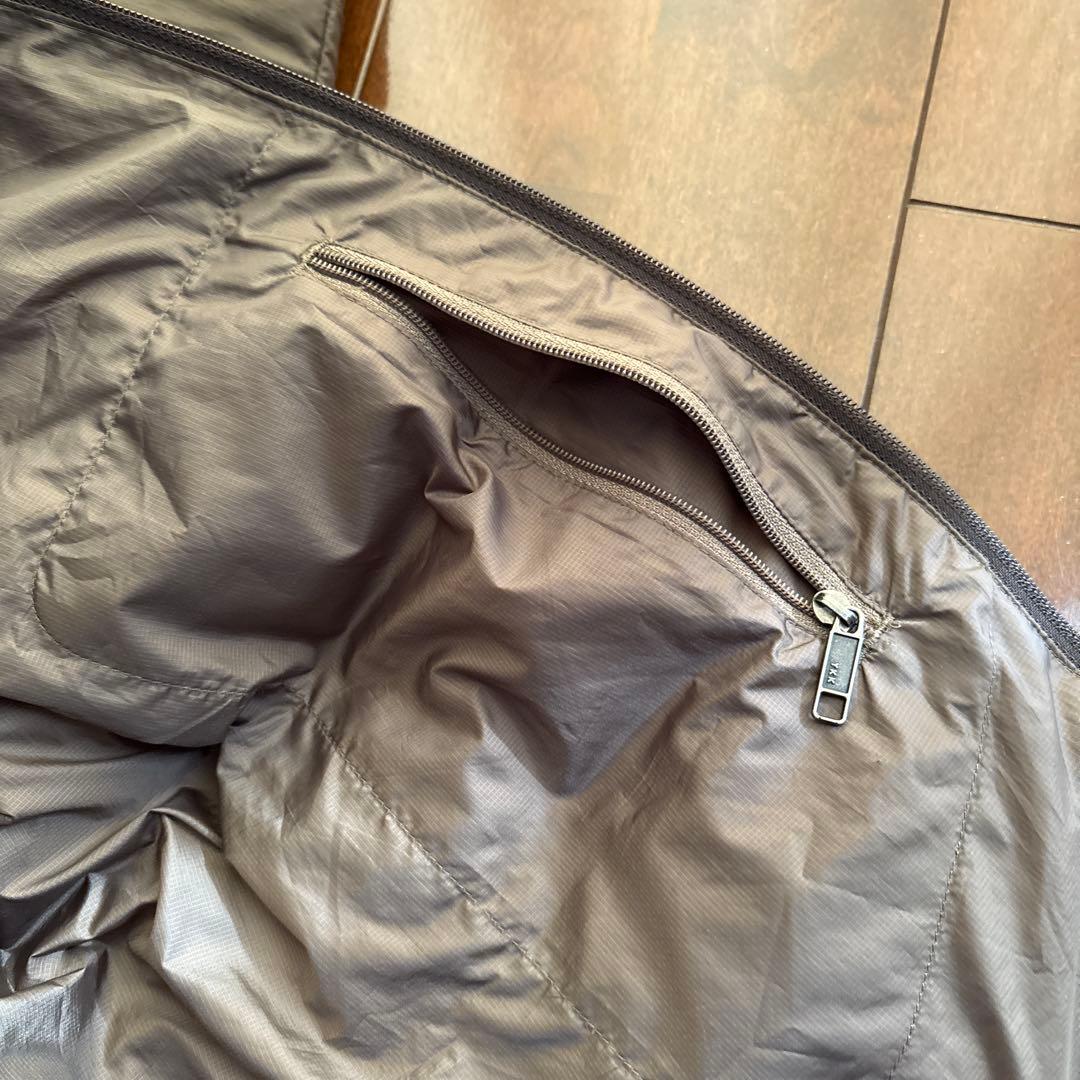 Patagonia ハイロフトダウンフーディ