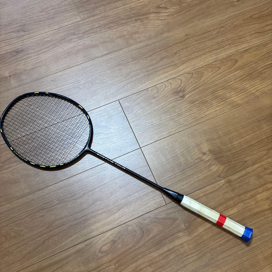 バドミントンラケット　フォルティウスツアー