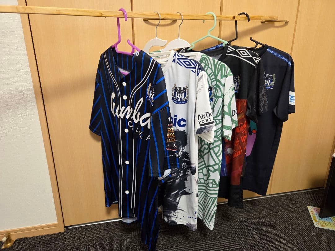 ガンバ大阪 サッカーユニフォーム 14枚