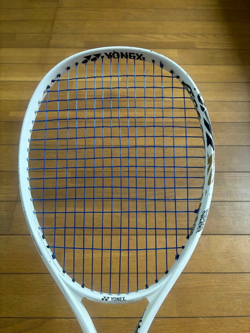 YONEX GEOBREAK 70s ホワイト
