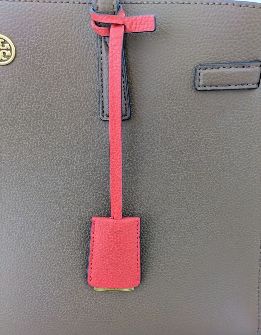 【美品】　トリーバーチ　ウォーカーサッチェル　Ａ４サイズ　ショルダー　トート