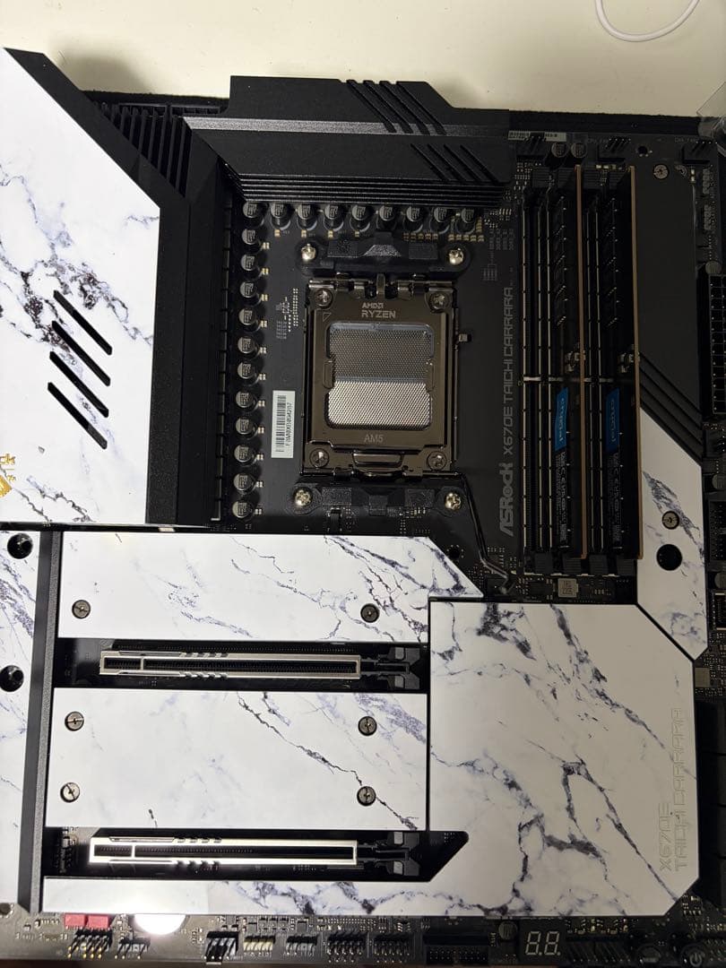 マザーボード ASRock xX670E Taichi carrara +RAM64GB