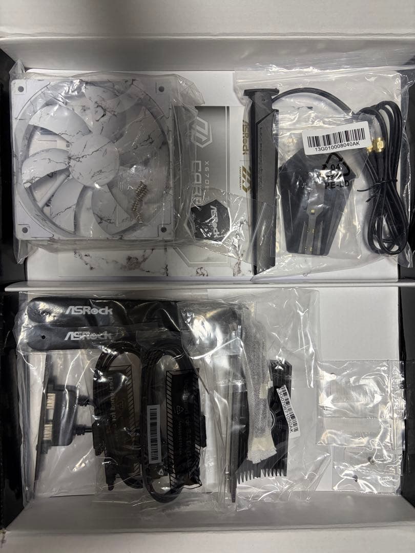 マザーボード ASRock xX670E Taichi carrara +RAM64GB