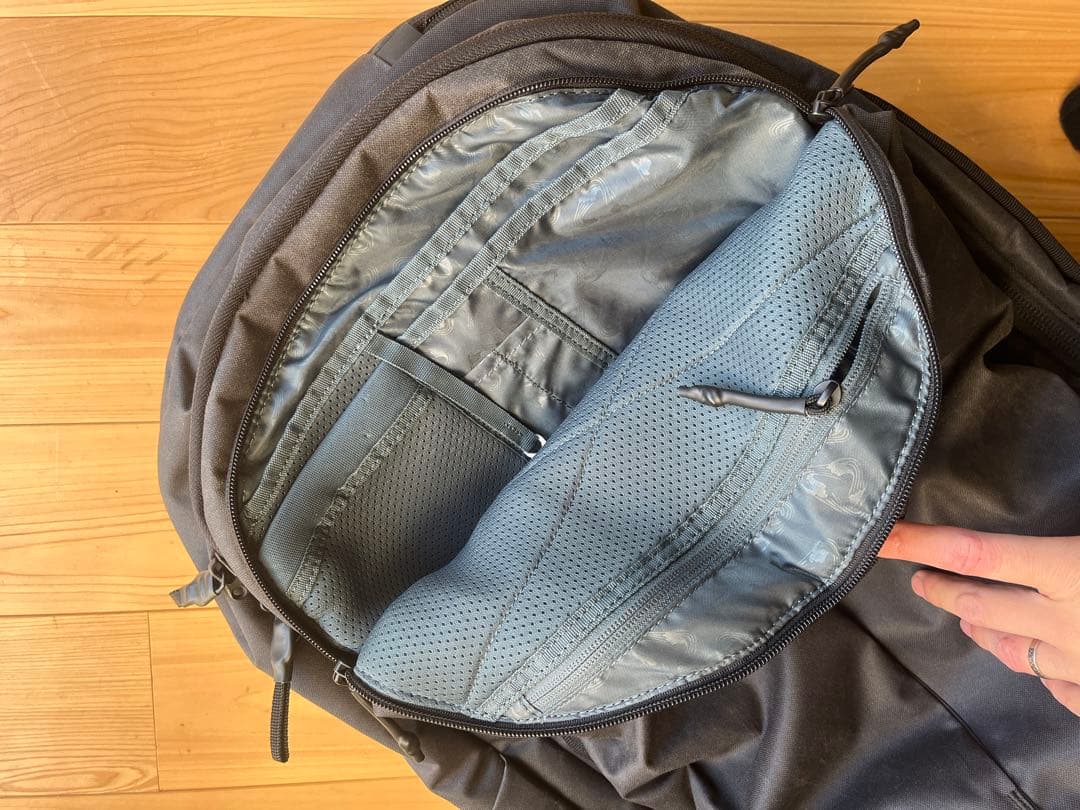 バッグ Thule Aion Travel Backpack 40L
