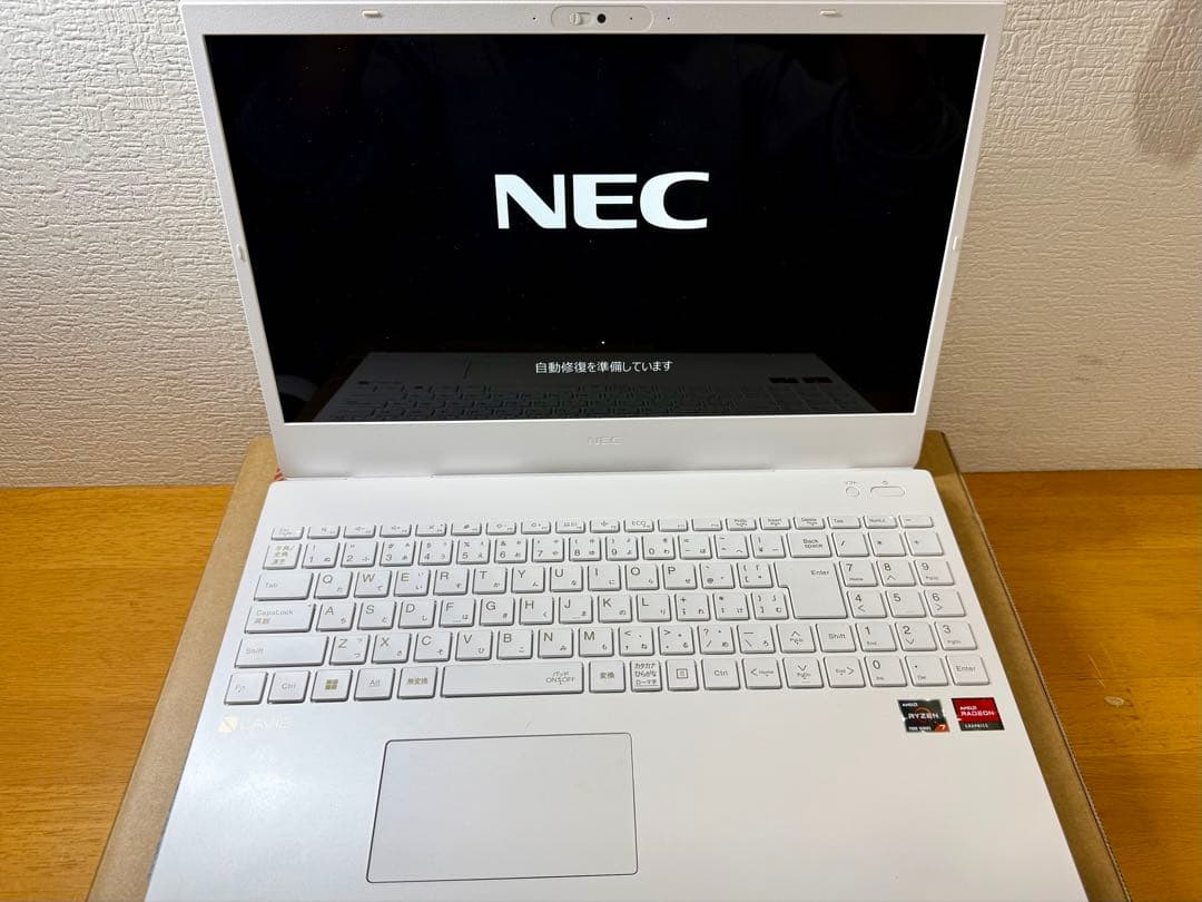 美品 NECノート型パソコン PC-N156CGAW 15.6インチモニター