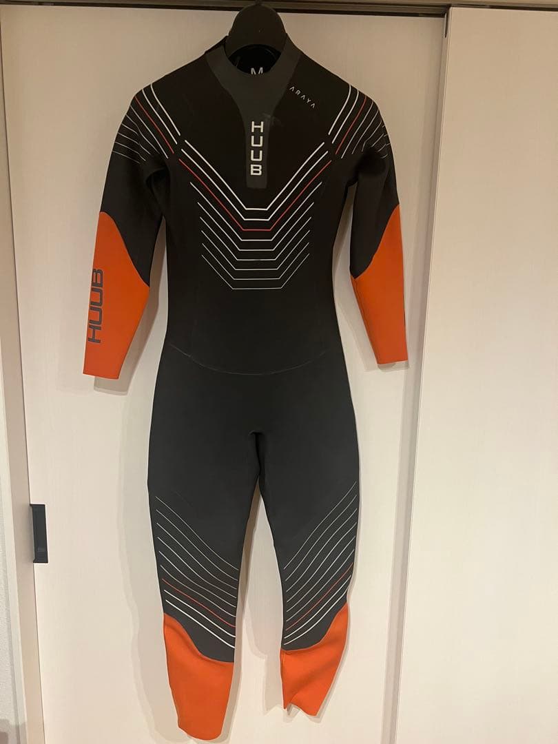 HUUB ARAYA ウェットスーツ