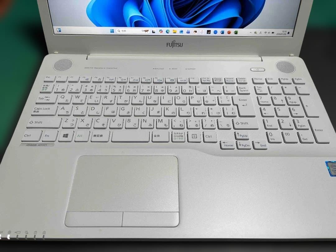 Windowsノート本体 LIFEBOOK AH51/C3 Corei7/SSD480GB/8GB