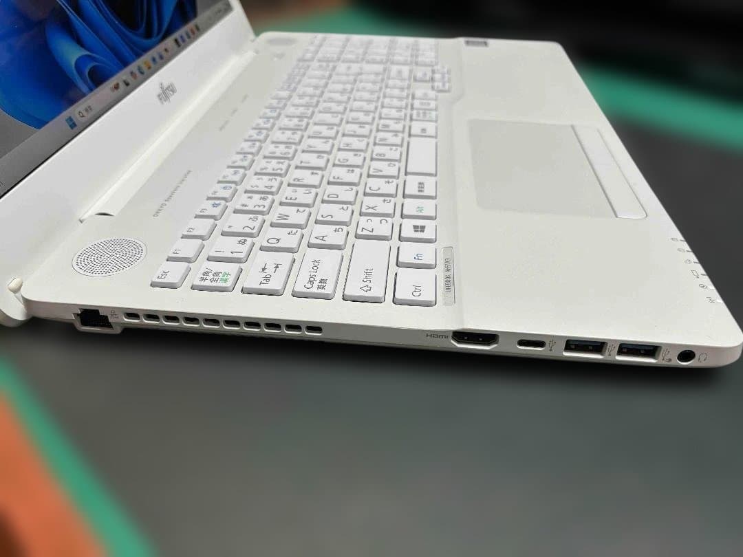 Windowsノート本体 LIFEBOOK AH51/C3 Corei7/SSD480GB/8GB